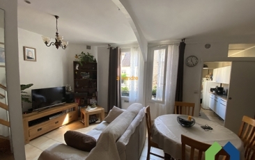 Vente appartement 3 pièces au centre ville, divisible en deux studios, vendu avec une cave